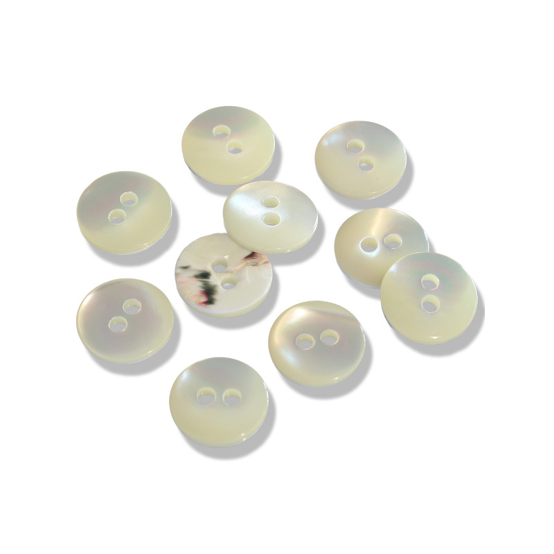 Perlmuttknopf 25040