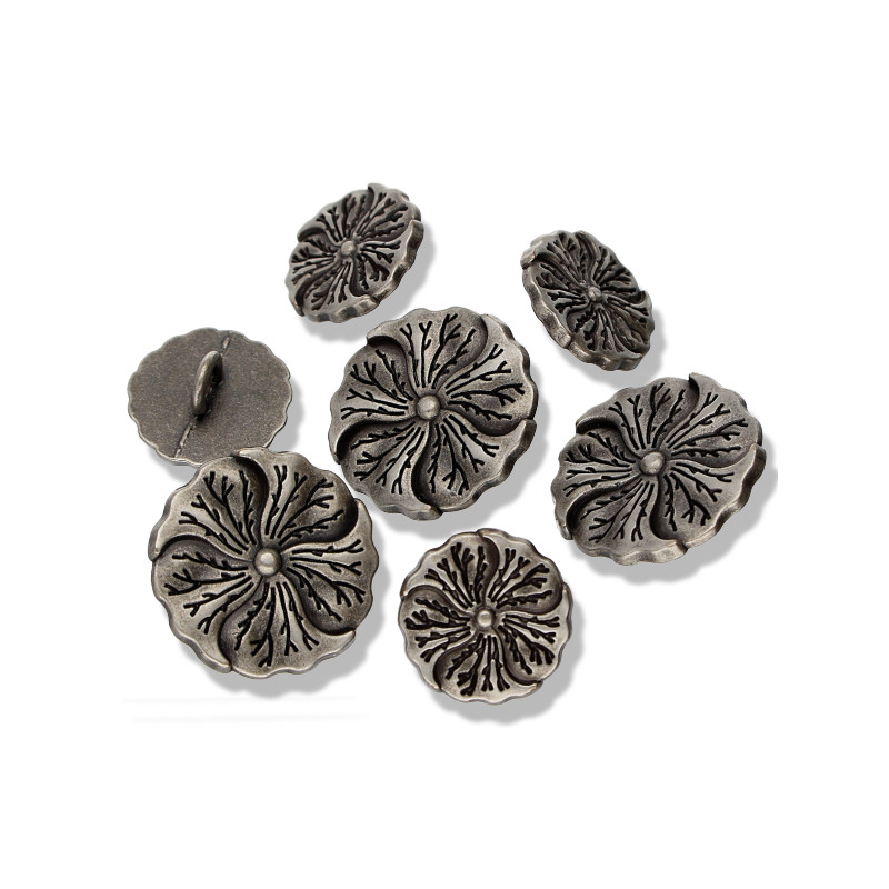 Country Style Button 26029