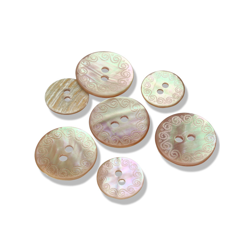 Mother of Pearl Button 26017